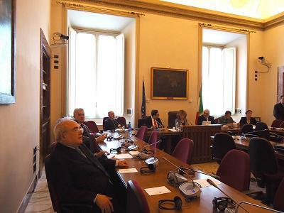 Sfide del XXI secolo: l'antisemitismo online